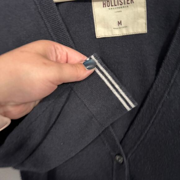 Hollister Y2K Preppy Collegiate Style Button Down Cardigan Women's Size Medium - Picture 4 of 9